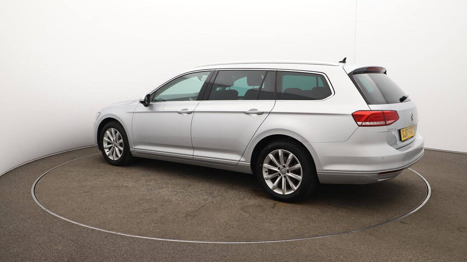 Used Volkswagen Passat 2017 for sale - 76099344: Photo 35