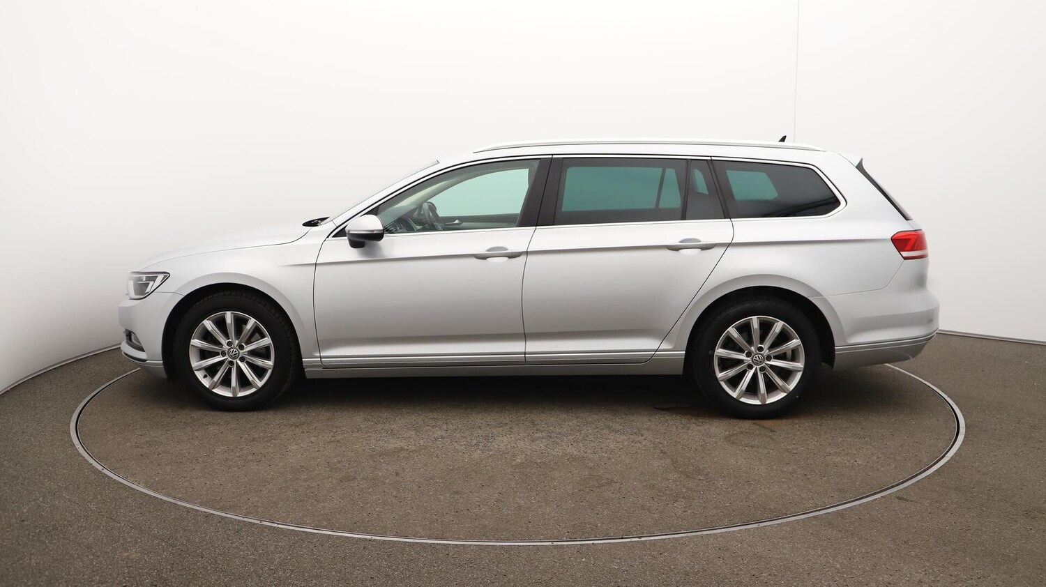 Used Volkswagen Passat 2017 for sale - 76099344: Photo 64