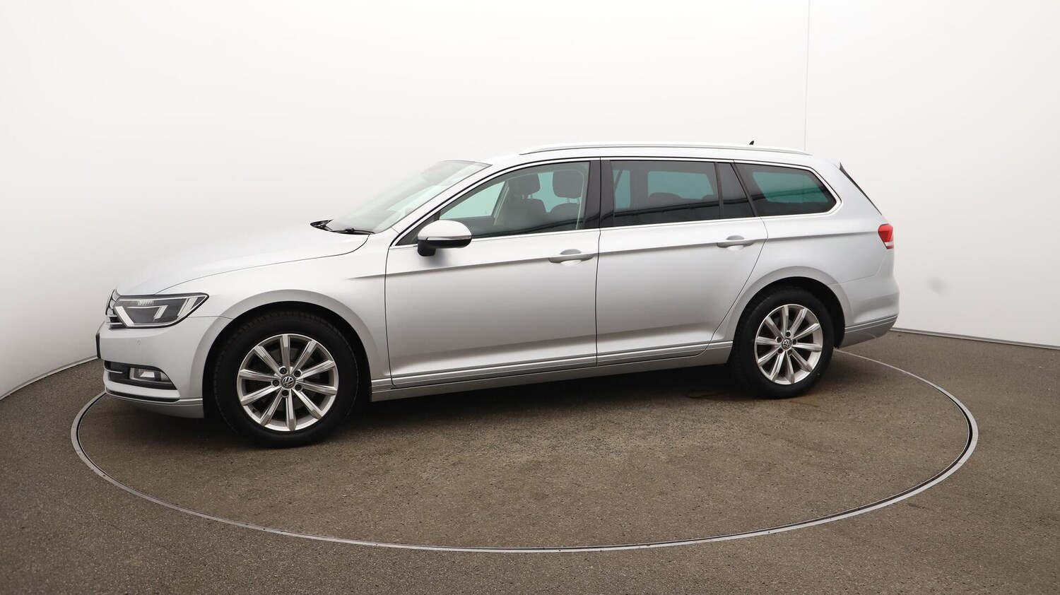 Used Volkswagen Passat 2017 for sale - 76099344: Photo 66