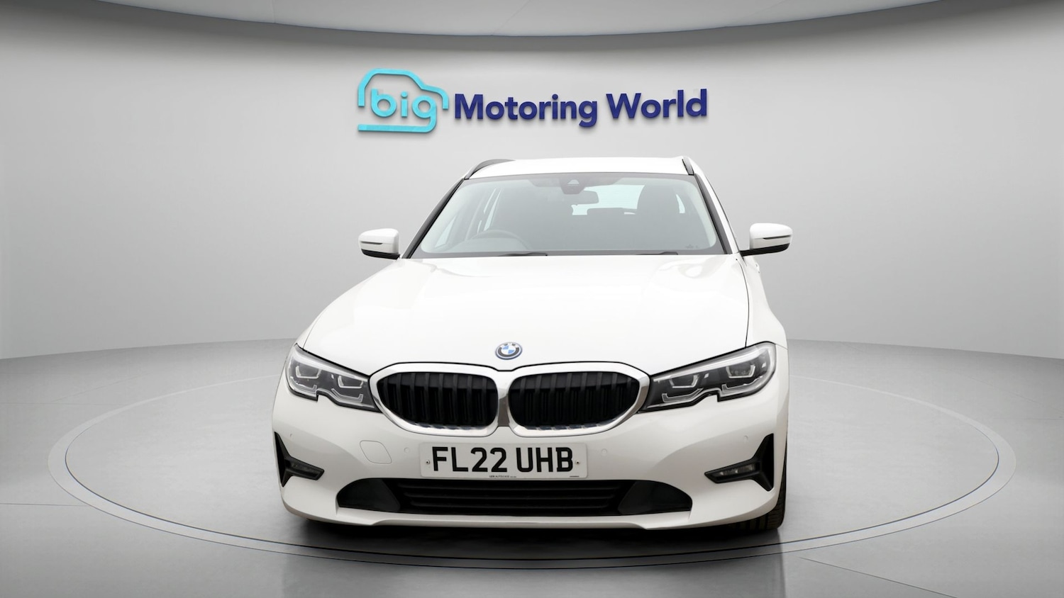 Used BMW 3 Series 2022 for sale - 77778571: Photo 2