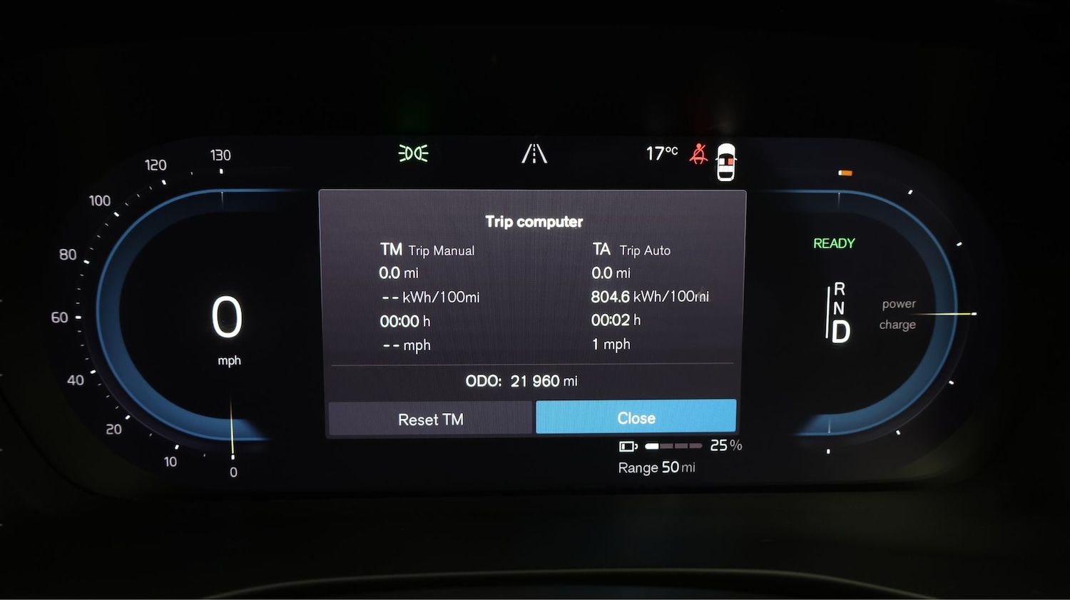 Used Volvo XC40 2023 for sale - 77519695: Photo 10