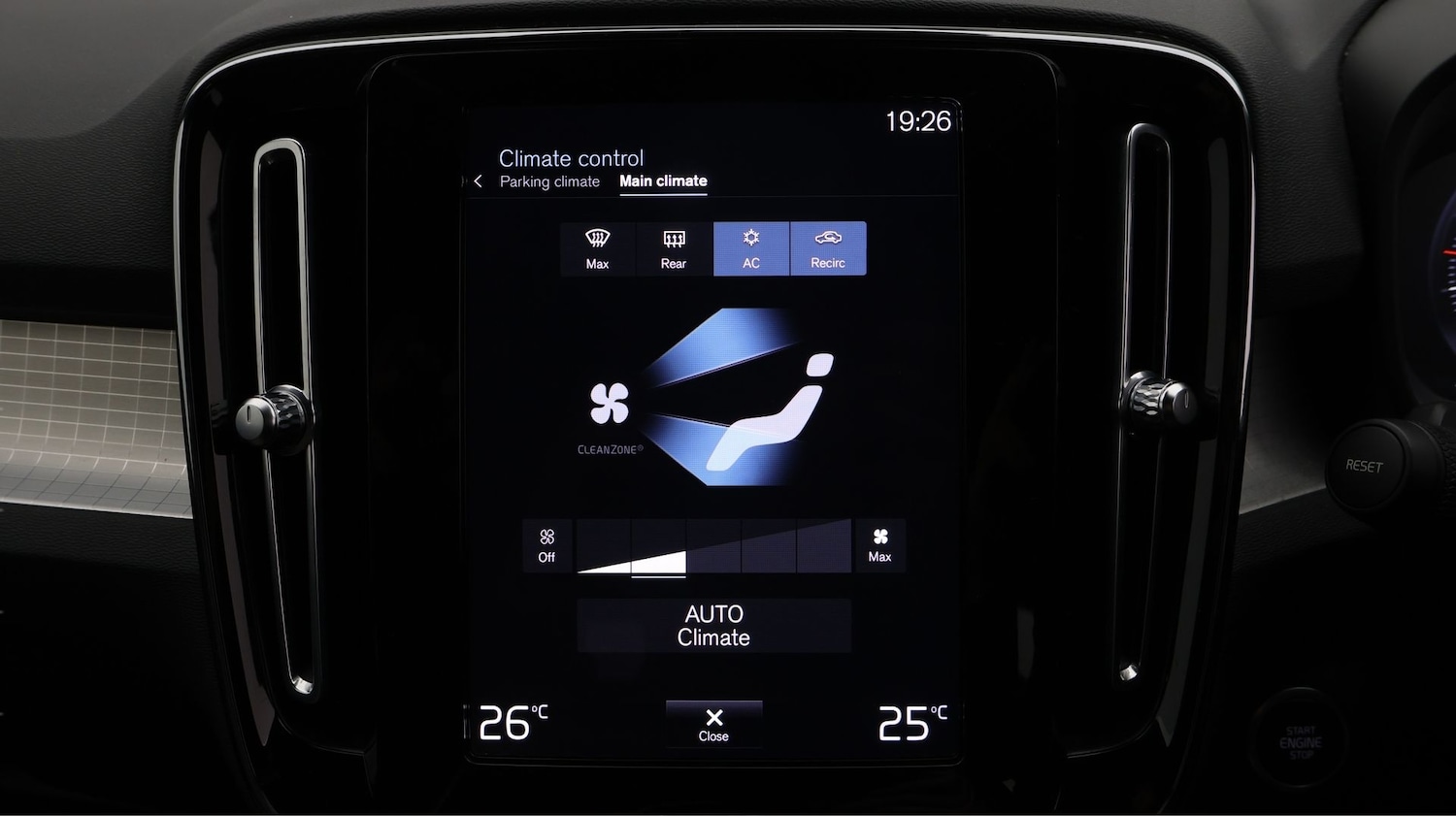 Used Volvo XC40 2022 for sale - 77610566: Photo 12