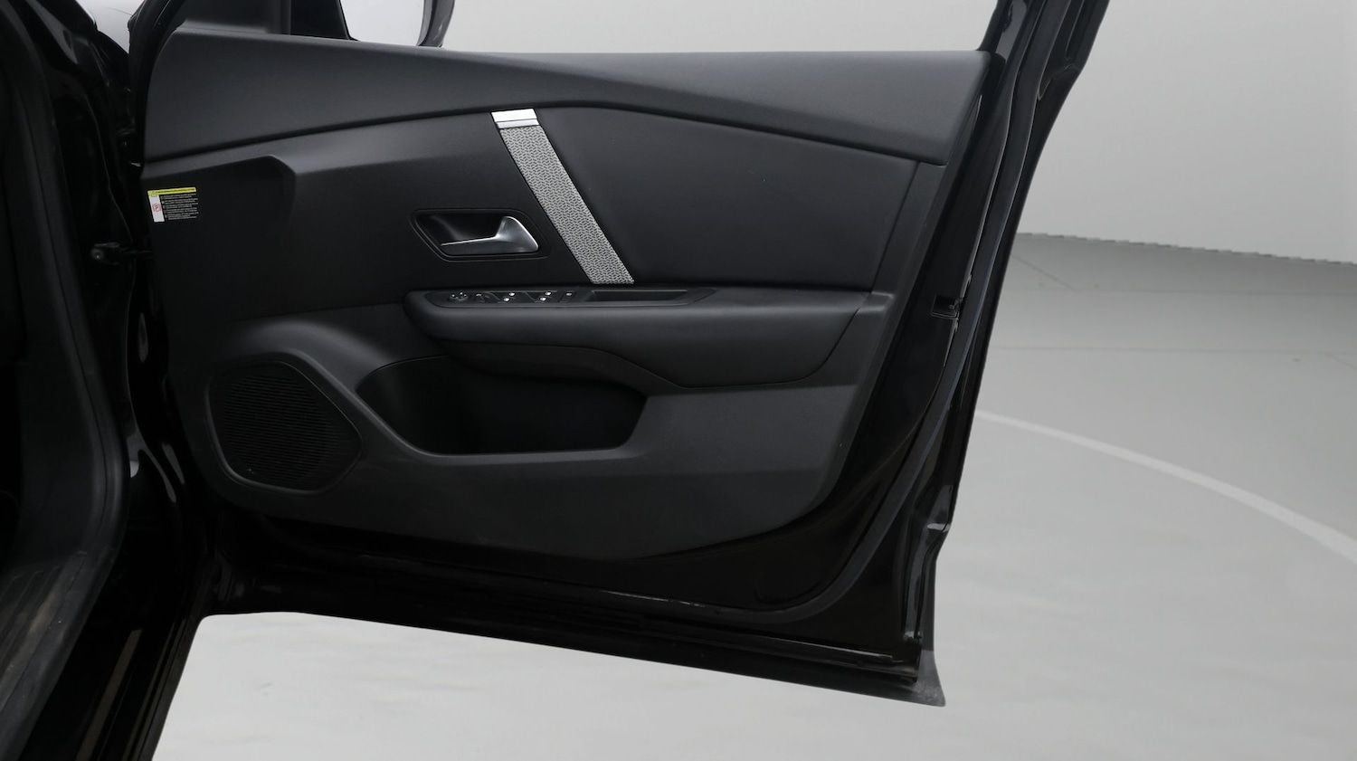 Used Citroen C4 2023 for sale - 77367129: Photo 15