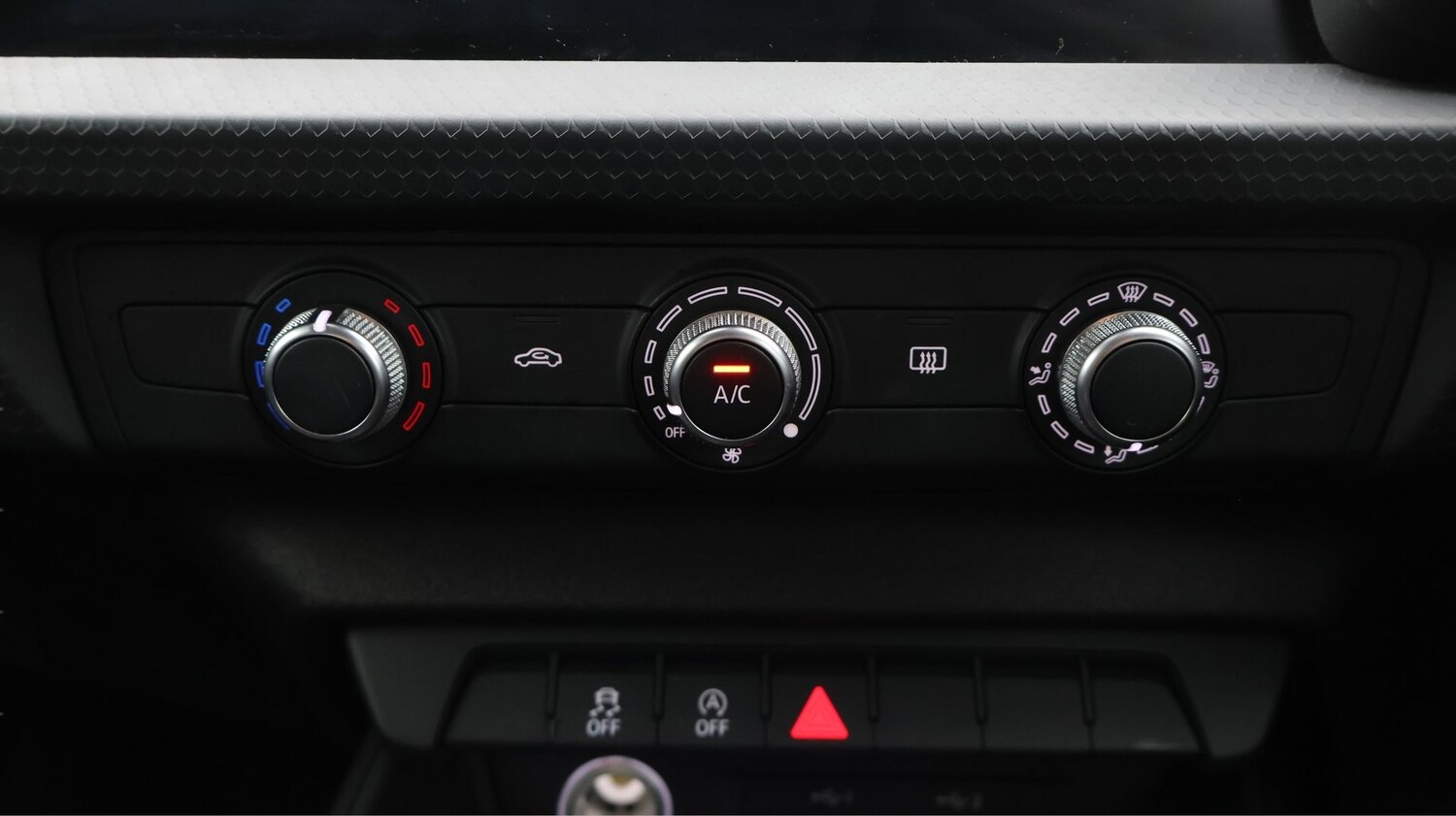 Used Audi A1 for sale - 77675356: Photo 12