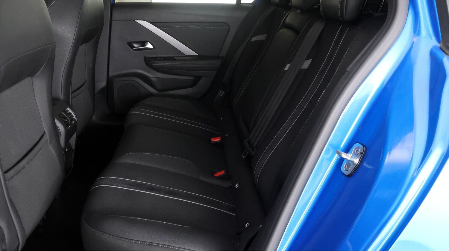 Used Vauxhall Astra for sale - 78106080: Photo 15