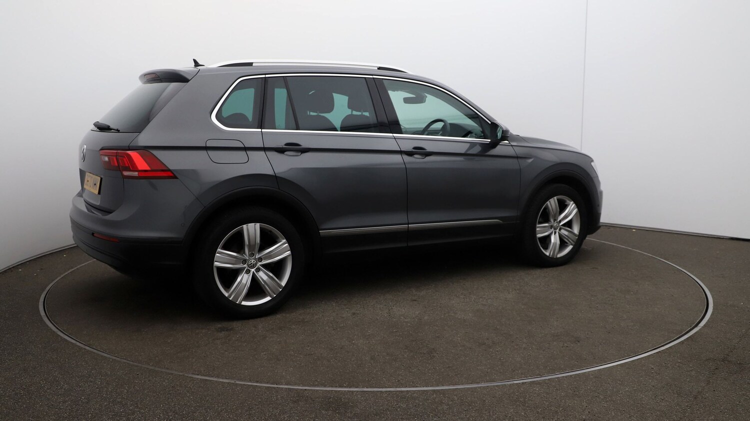 Used Volkswagen Tiguan for sale - 76811722: Photo 45