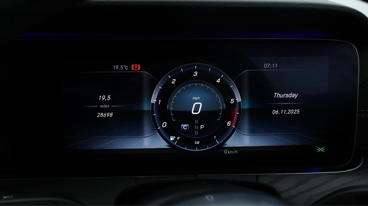 Used Mercedes-Benz E Class 2020 for sale - 76513139: Photo 11