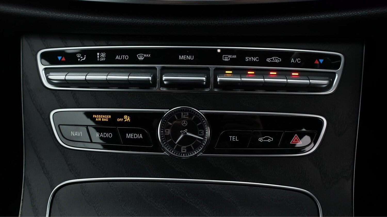 Used Mercedes-Benz E Class 2020 for sale - 76513139: Photo 13