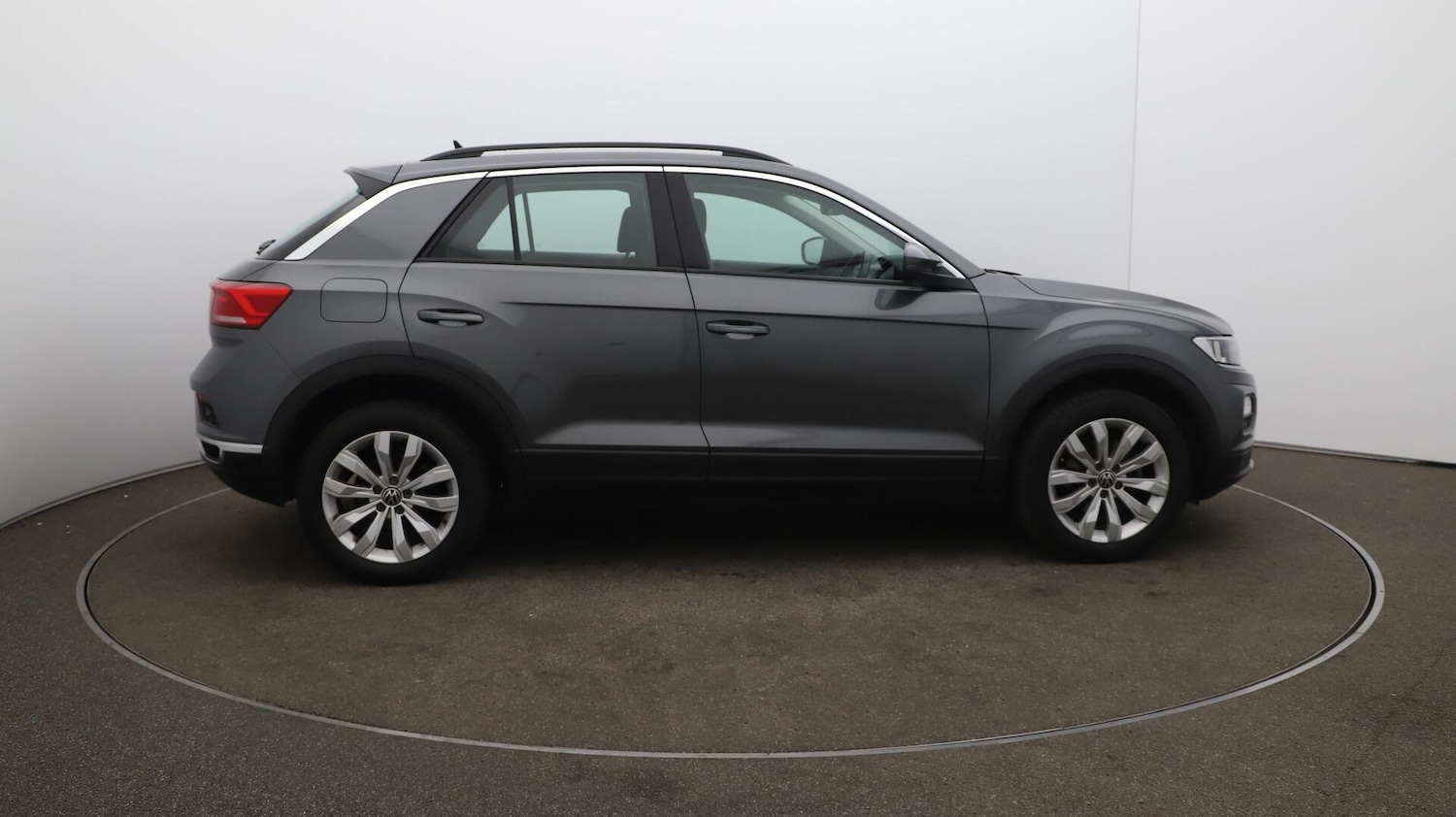 Used Volkswagen T-Roc 2021 for sale - 76083987: Photo 51