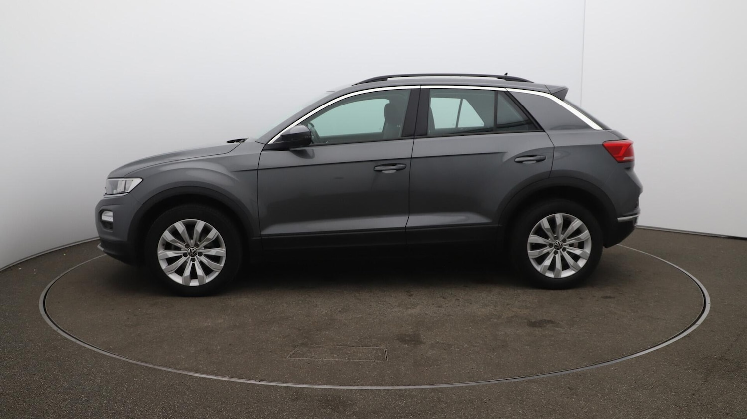 Used Volkswagen T-Roc 2021 for sale - 76083987: Photo 66