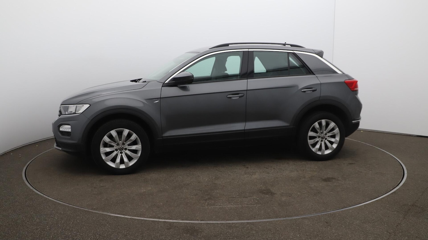 Used Volkswagen T-Roc 2021 for sale - 76083987: Photo 67