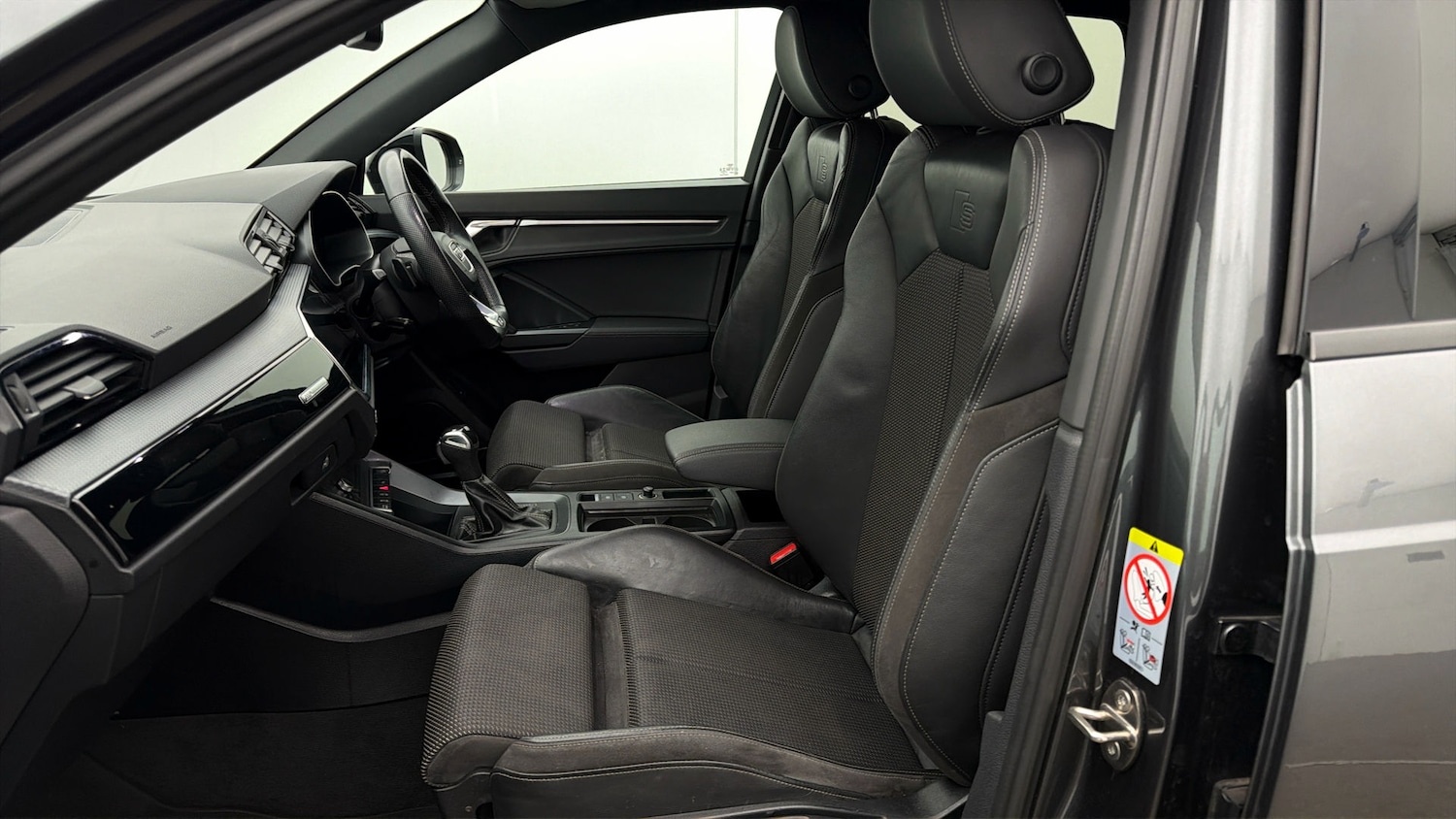 Used Audi Q3 2021 for sale - 77974313: Photo 13