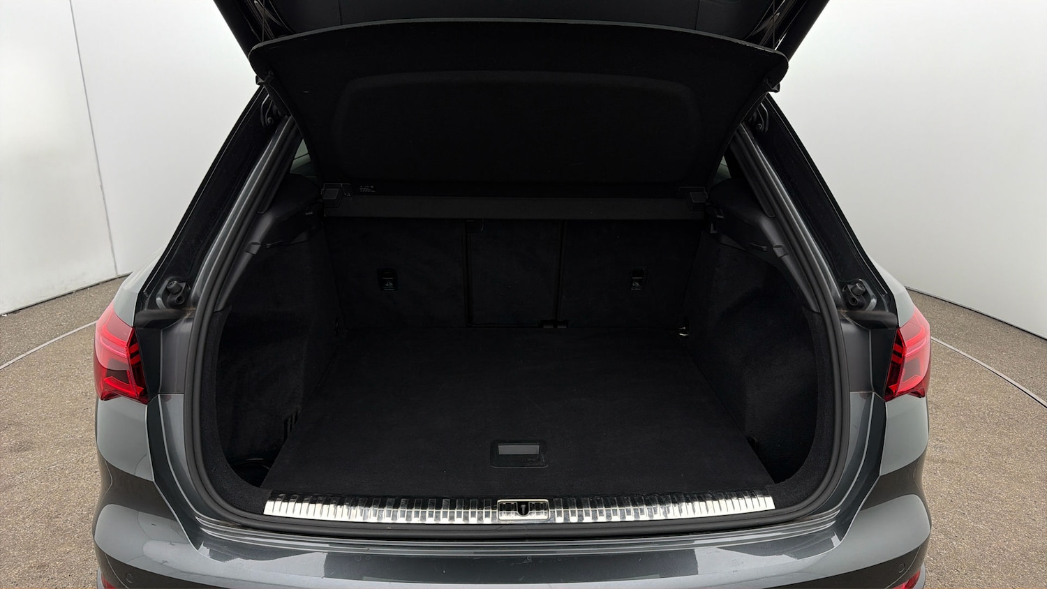 Used Audi Q3 2021 for sale - 77974313: Photo 16