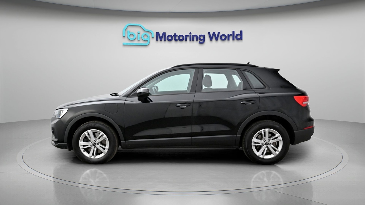 Used Audi Q3 2023 for sale - 77790321: Photo 4