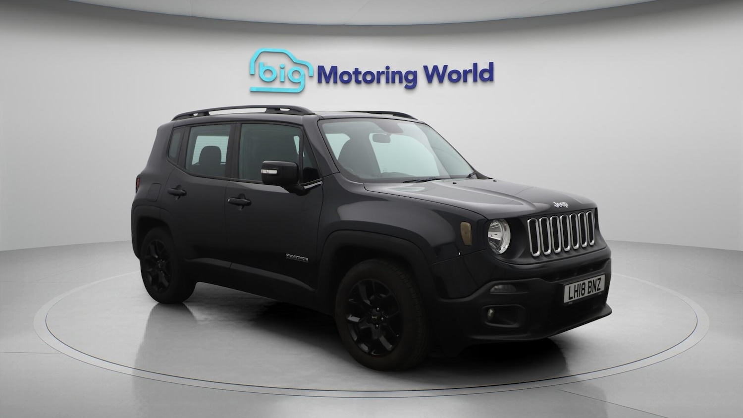 Used Jeep Renegade 2018 for sale - 76371632: Photo 2