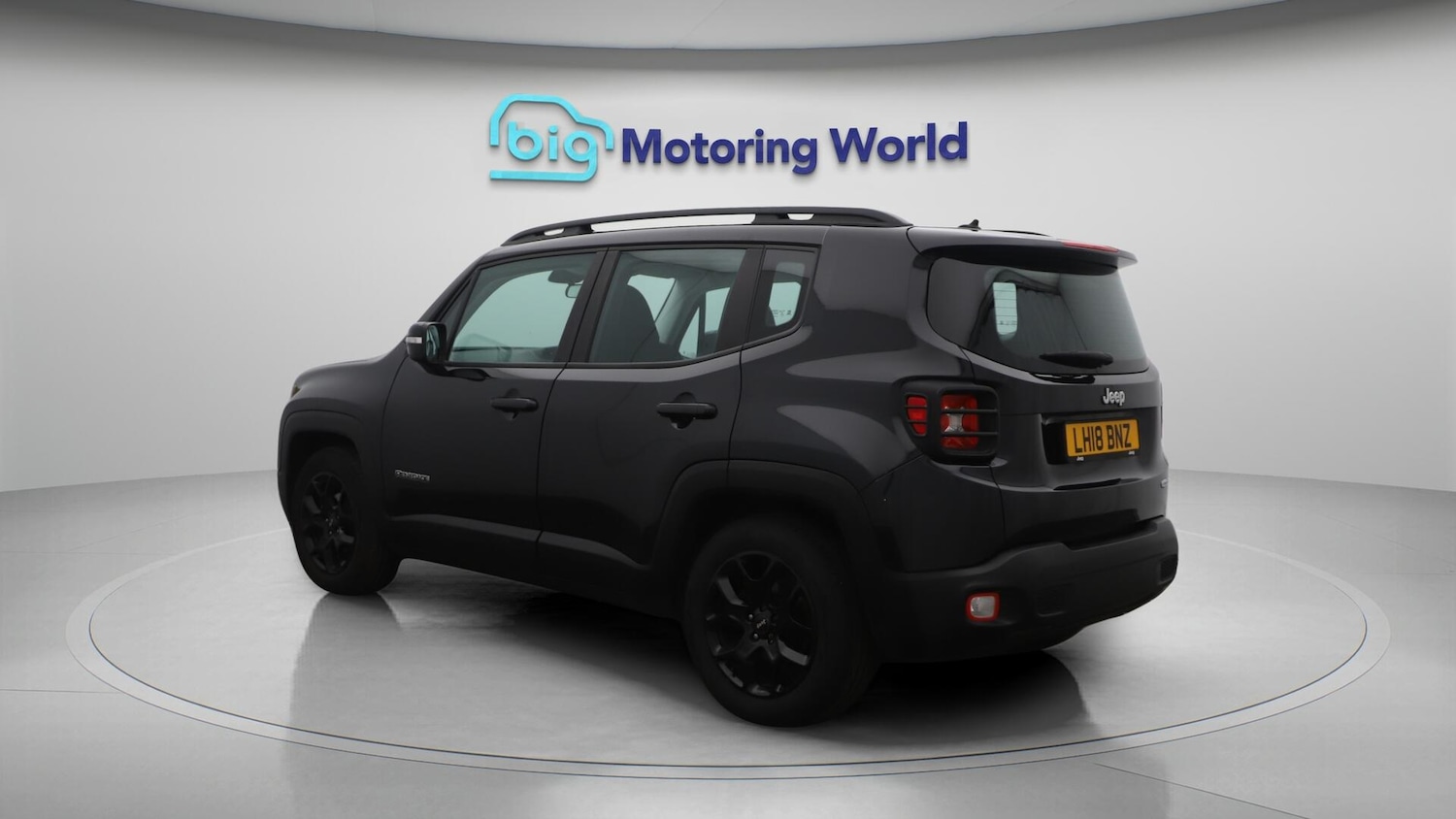 Used Jeep Renegade 2018 for sale - 76371632: Photo 6