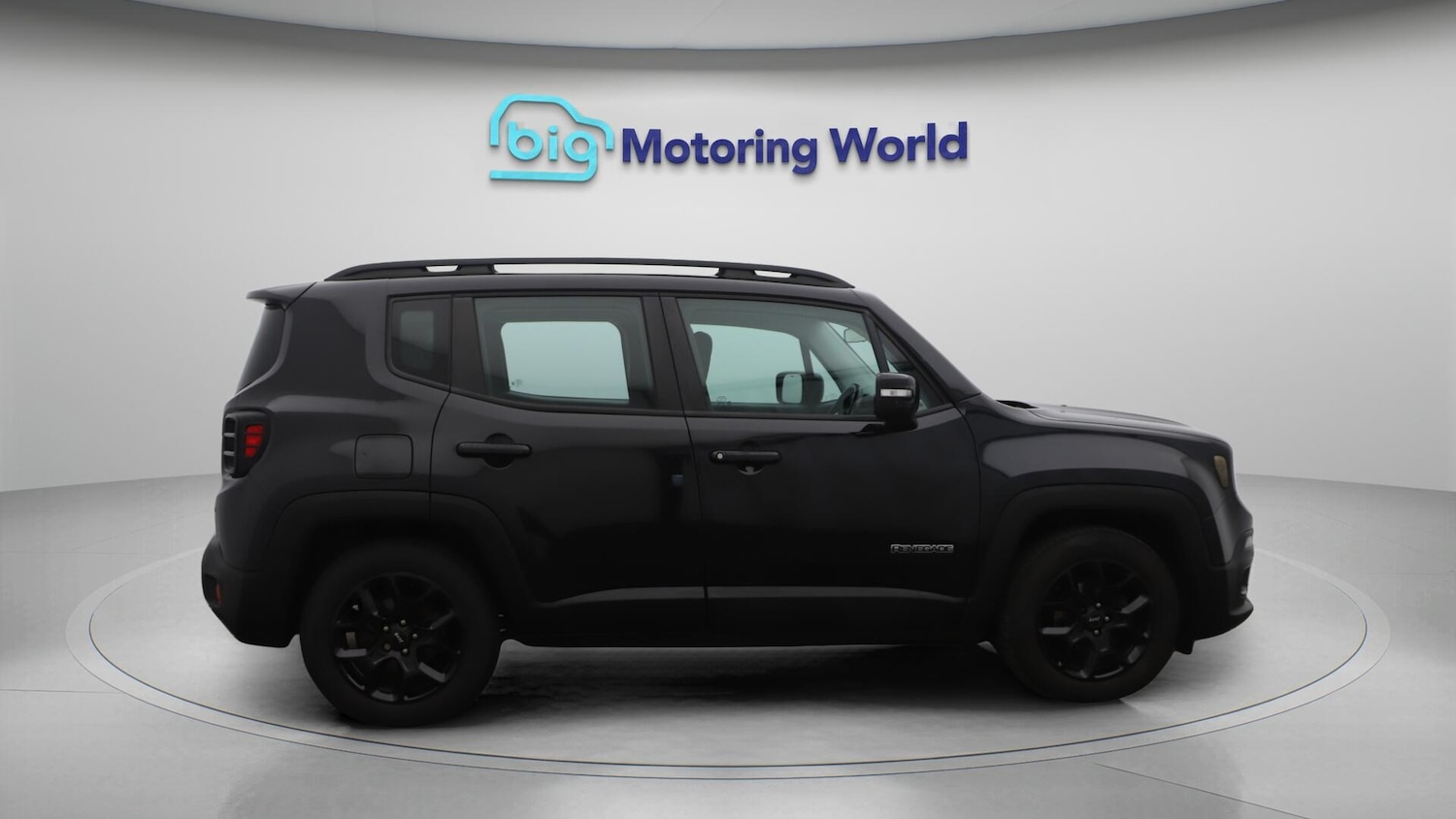 Used Jeep Renegade 2018 for sale - 76371632: Photo 9