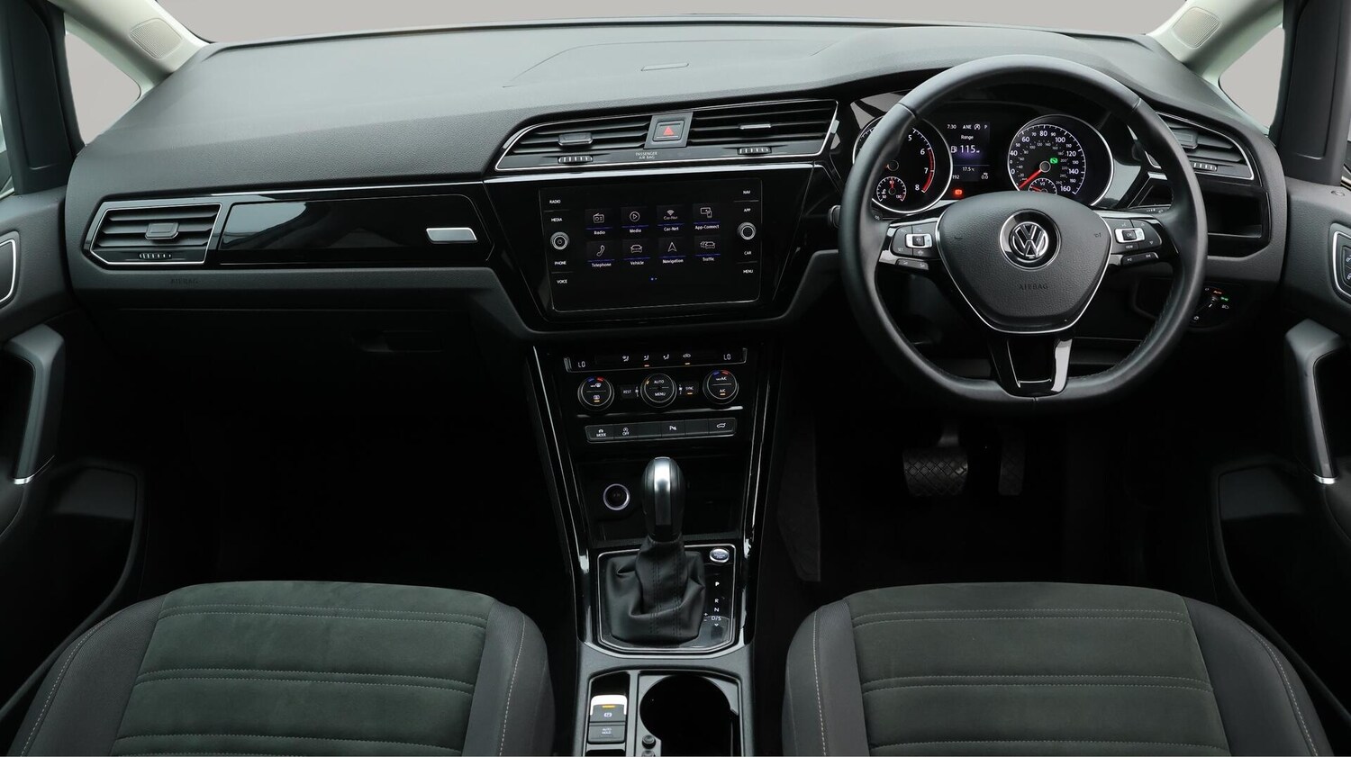 Used Volkswagen Touran 2020 for sale - 76498939: Photo 14