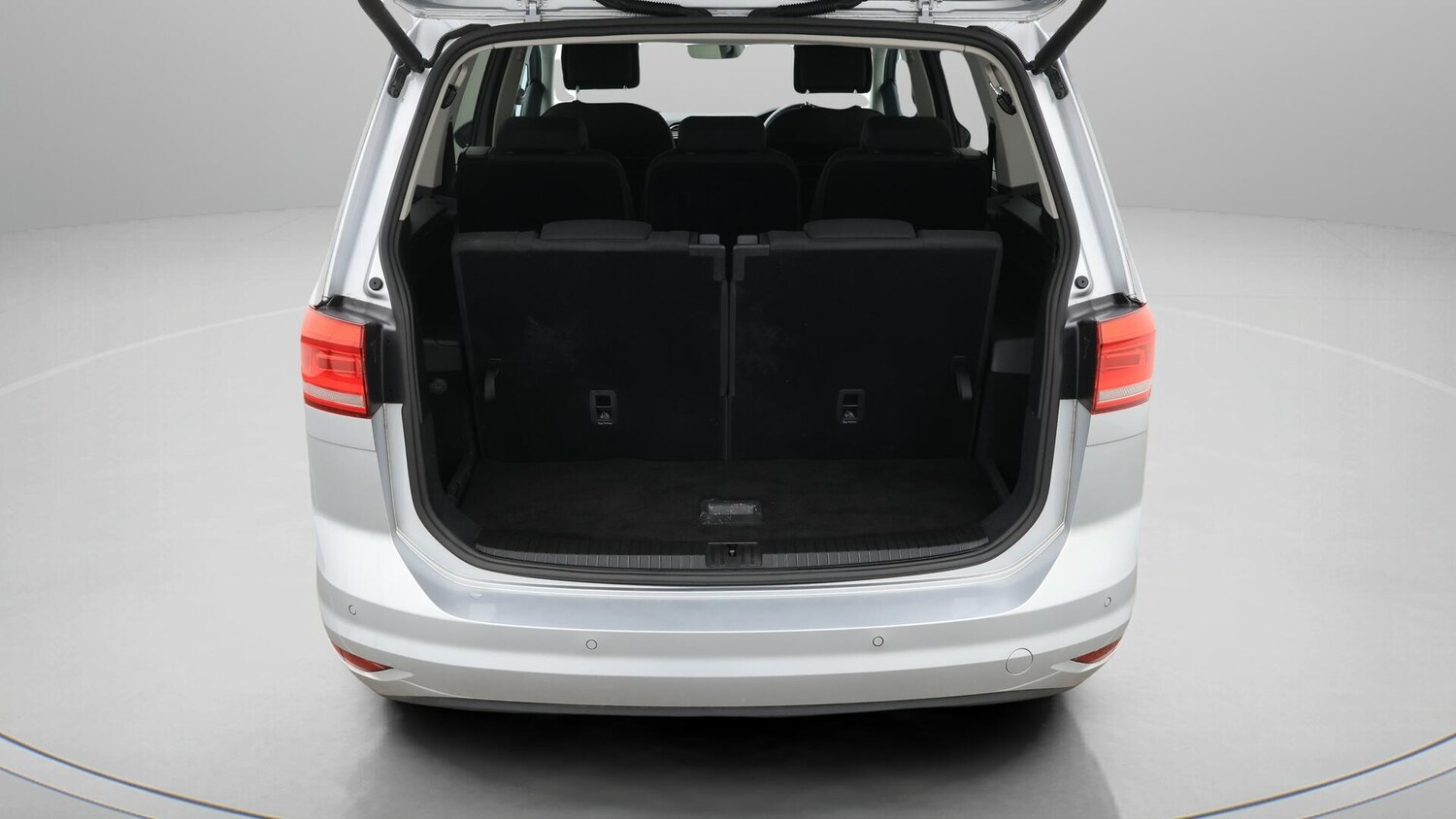 Used Volkswagen Touran 2020 for sale - 76498939: Photo 22