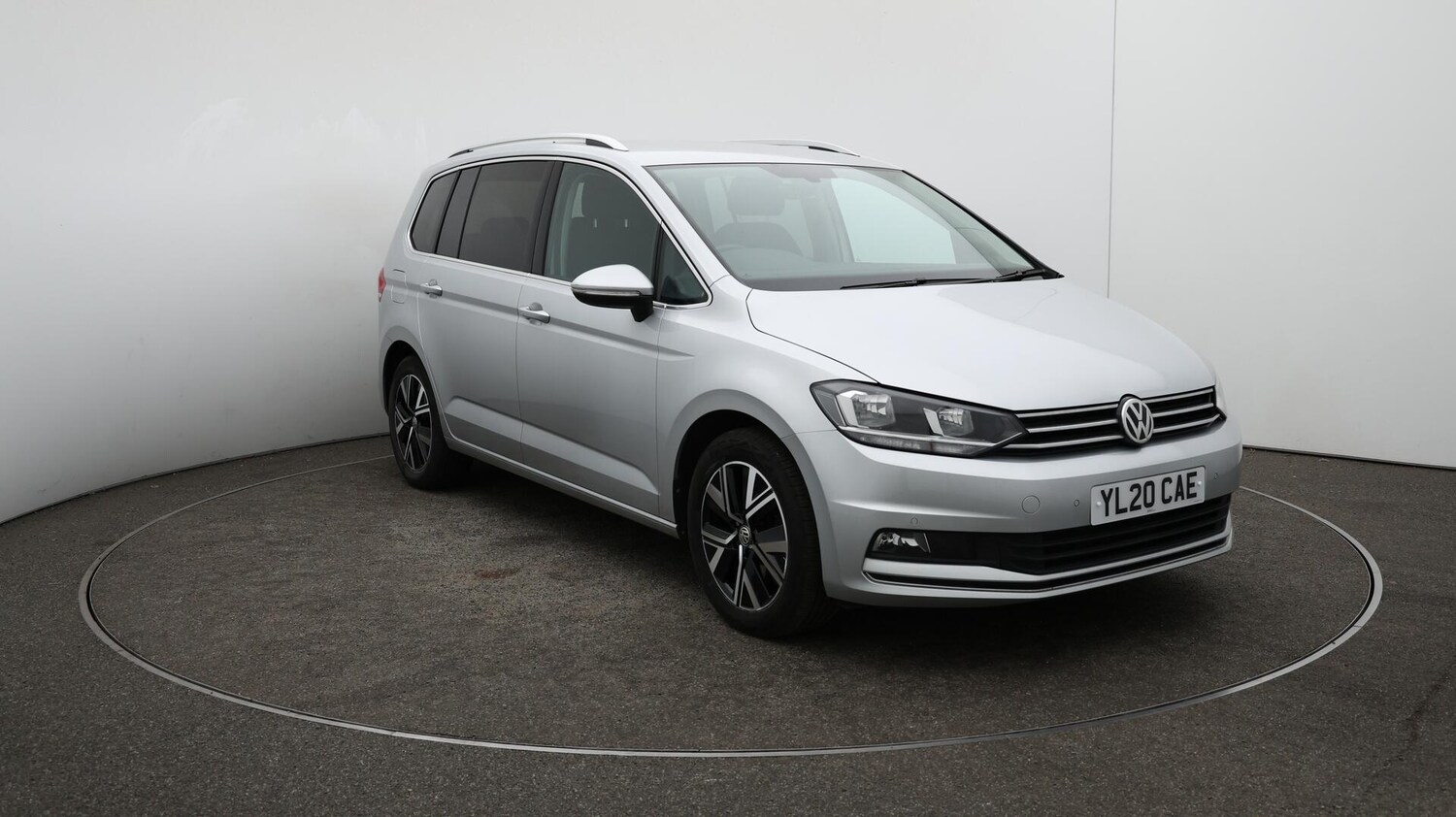 Used Volkswagen Touran 2020 for sale - 76498939: Photo 45