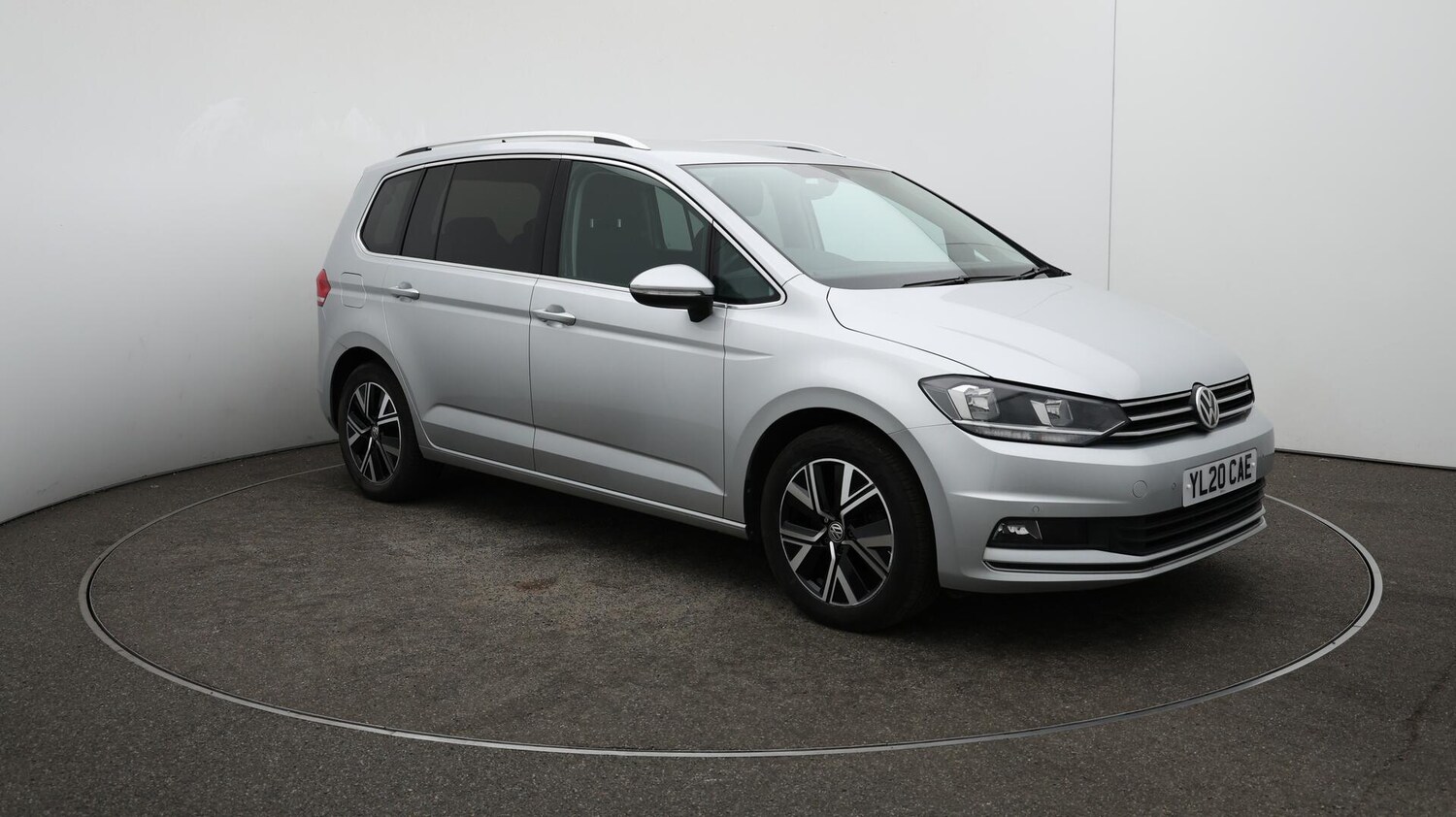 Used Volkswagen Touran 2020 for sale - 76498939: Photo 46