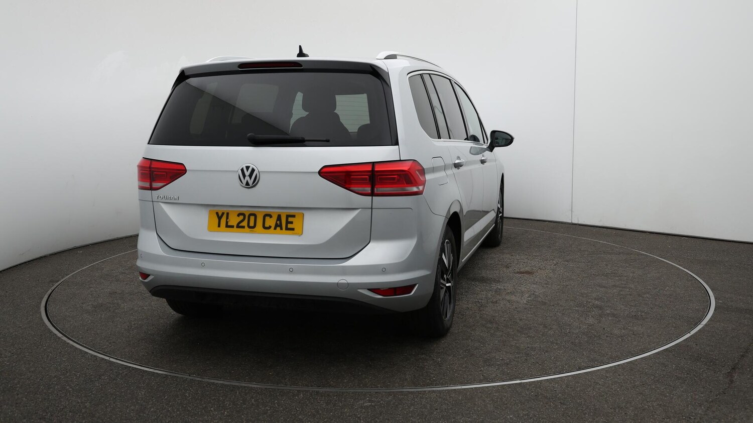 Used Volkswagen Touran 2020 for sale - 76498939: Photo 58