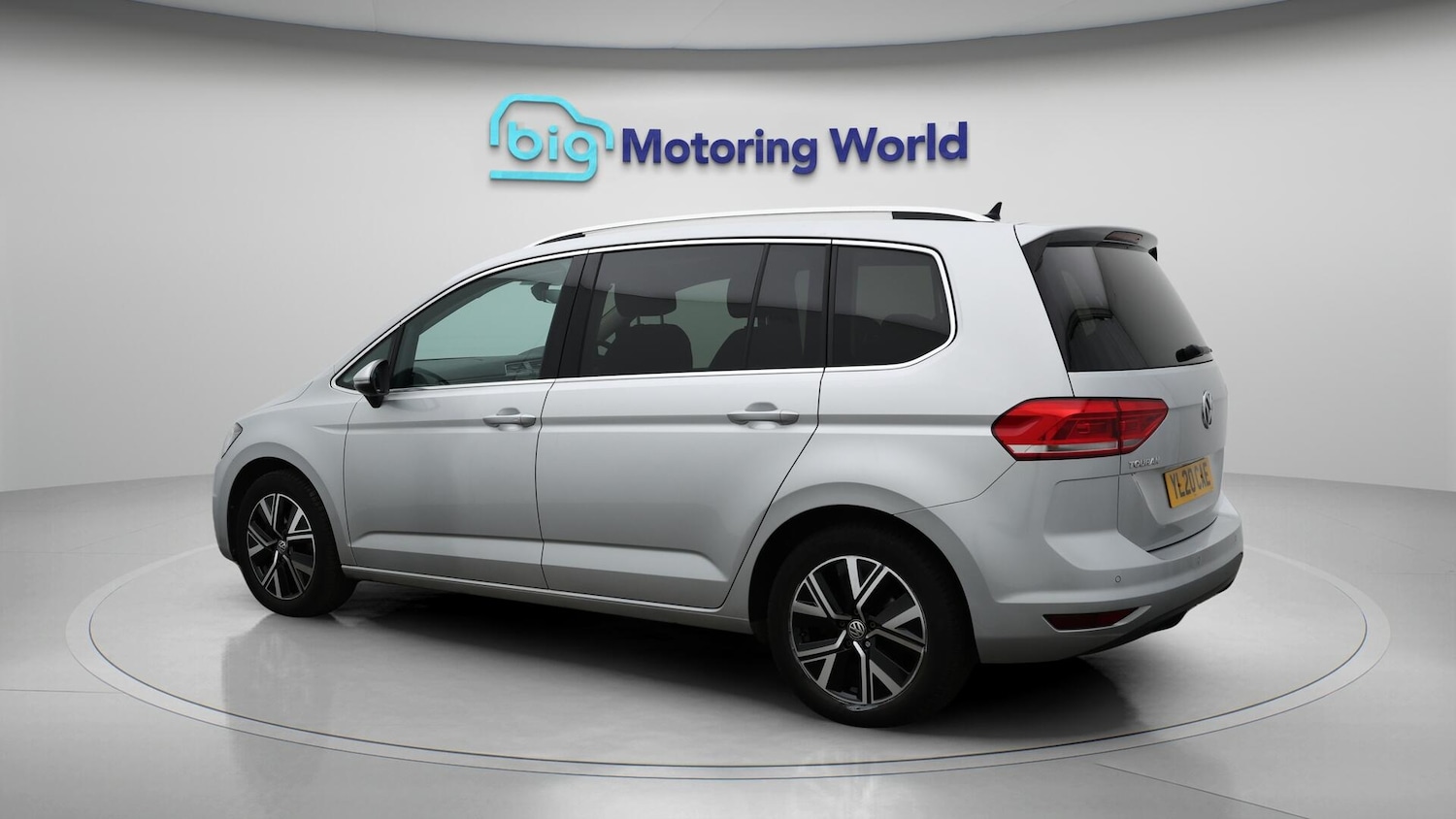 Used Volkswagen Touran 2020 for sale - 76498939: Photo 6