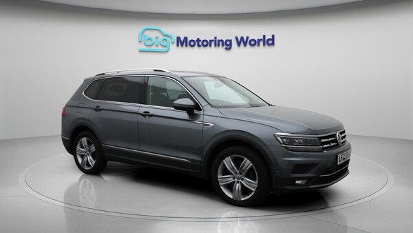 Used Volkswagen Tiguan Allspace 2020 for sale - 76167376: Photo 2
