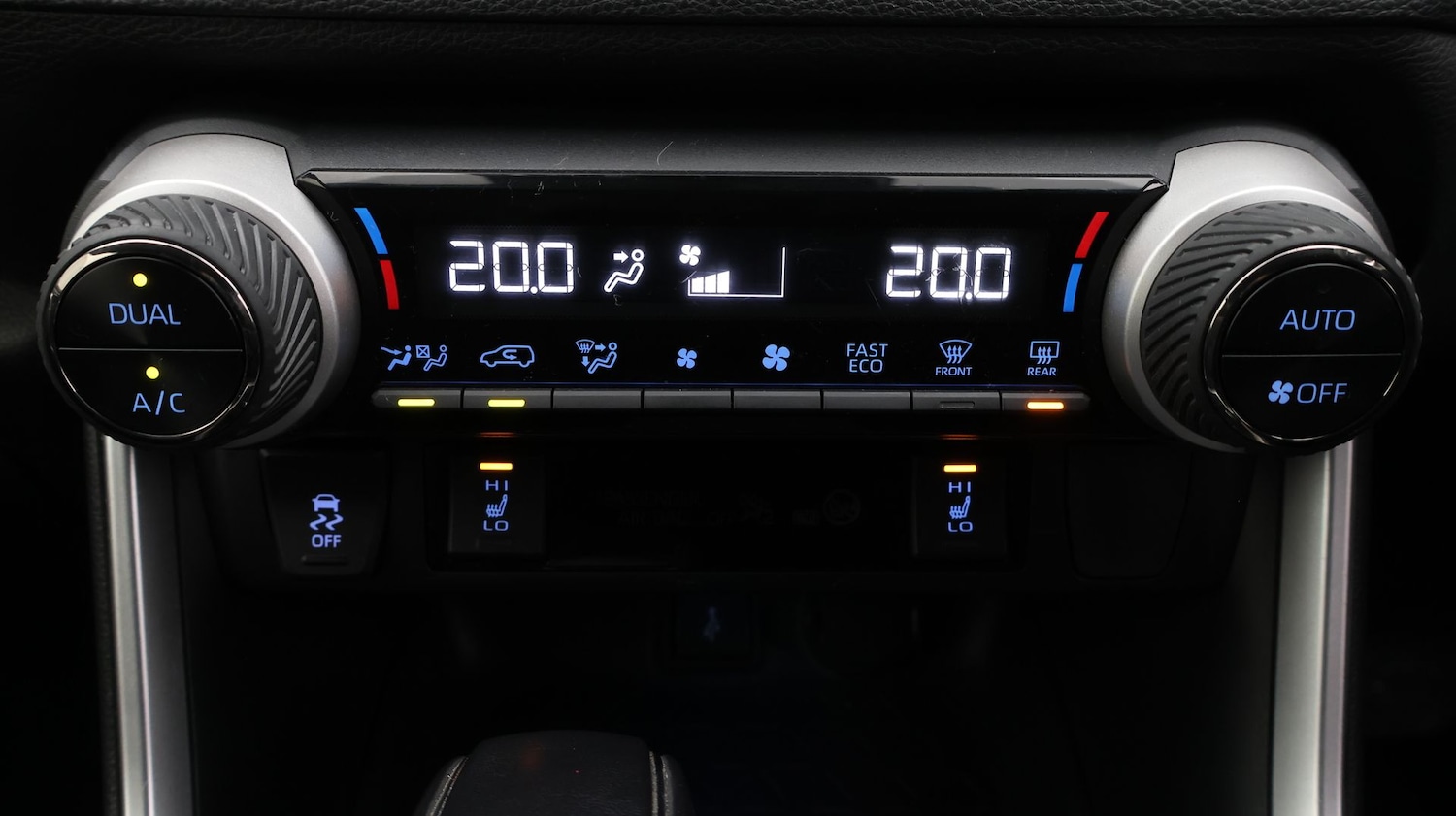 Used Toyota RAV4 2021 for sale - 77650135: Photo 12