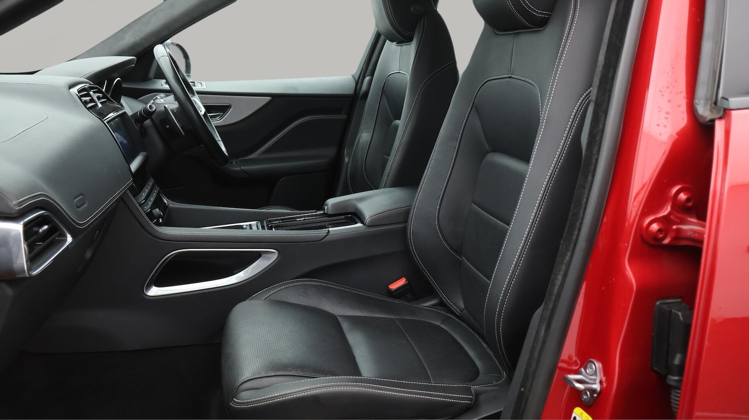 Used Jaguar F-Pace 2020 for sale - 75990788: Photo 15
