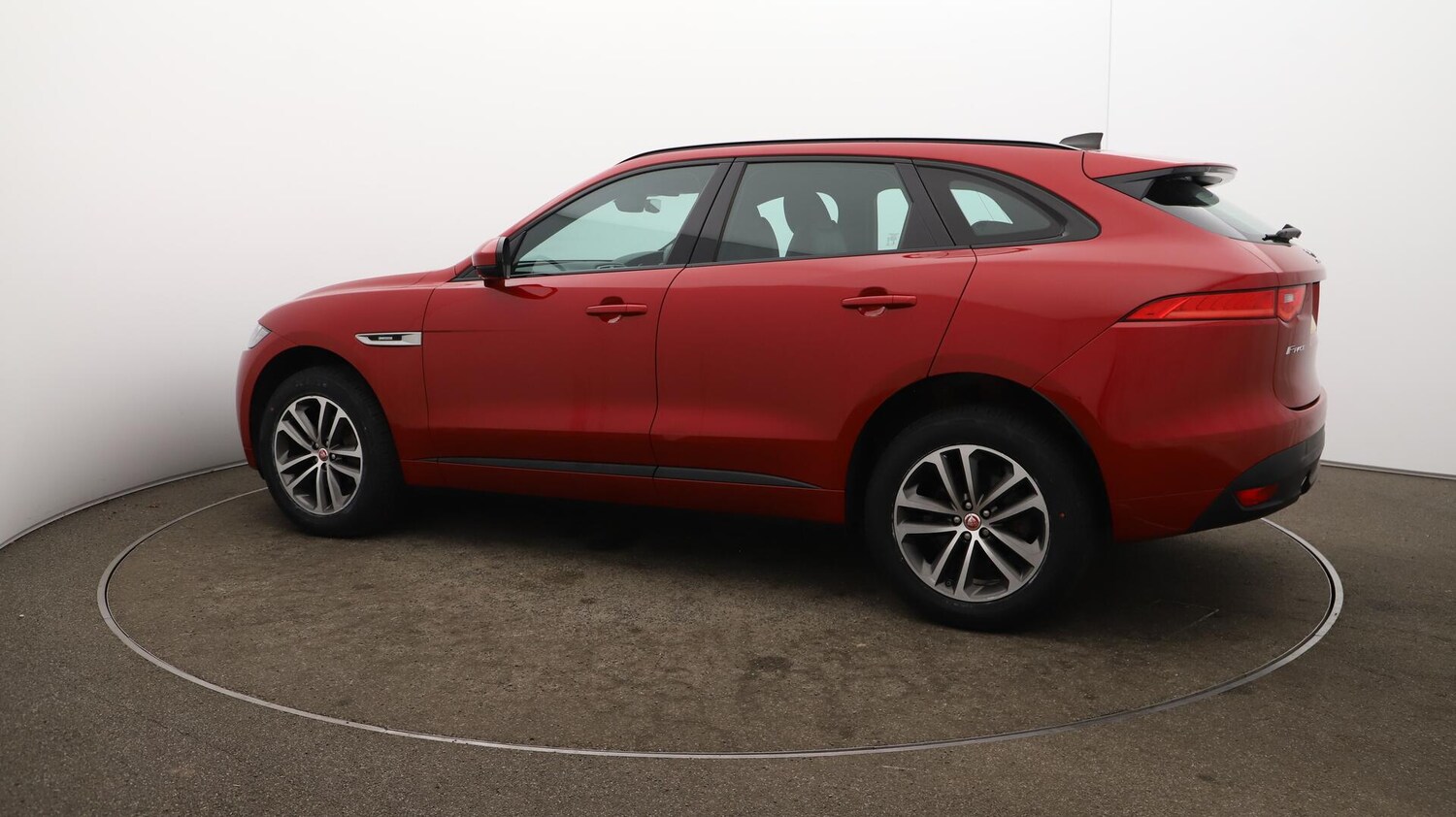 Used Jaguar F-Pace 2020 for sale - 75990788: Photo 51