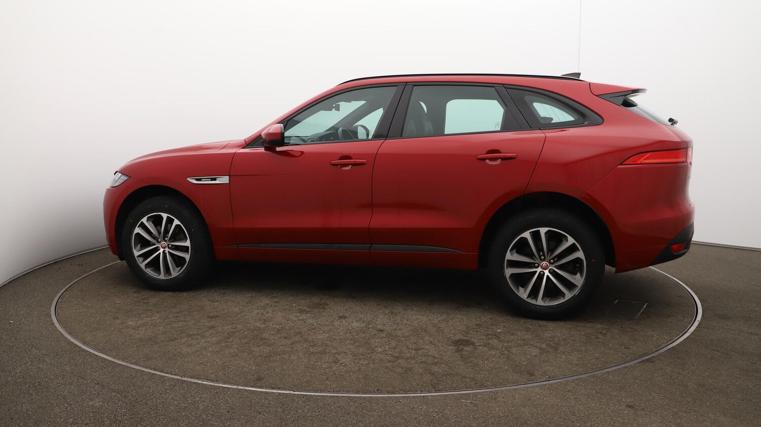 Used Jaguar F-Pace 2020 for sale - 75990788: Photo 62