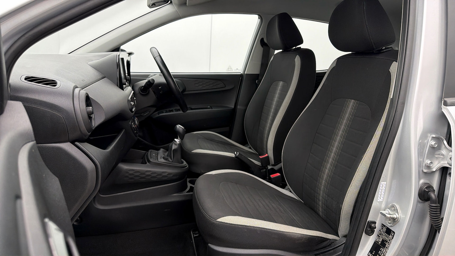 Used Hyundai i10 2022 for sale - 77789683: Photo 13