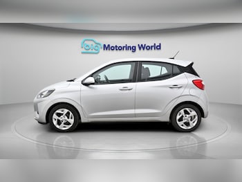 Used Hyundai i10 2022 for sale - 77789683: Photo