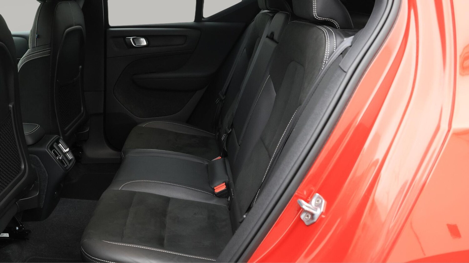 Used Volvo XC40 2021 for sale - 76457026: Photo 17