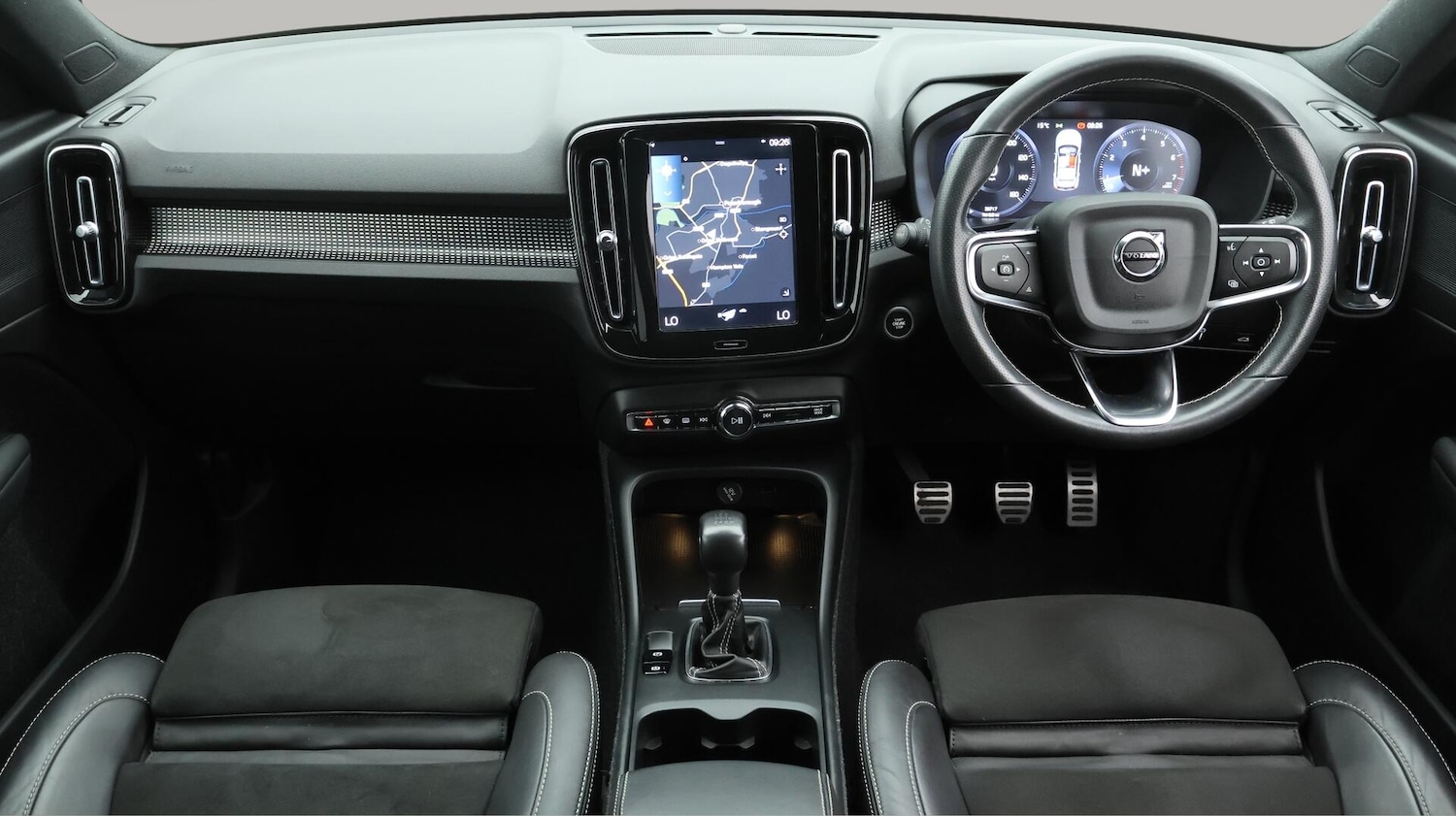 Used Volvo XC40 2021 for sale - 76085225: Photo 14