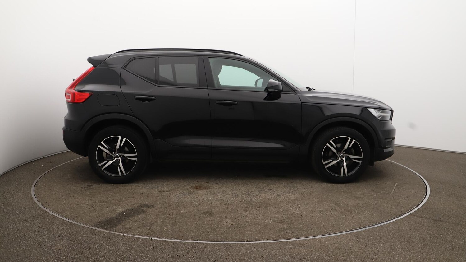 Used Volvo XC40 2021 for sale - 76085225: Photo 49