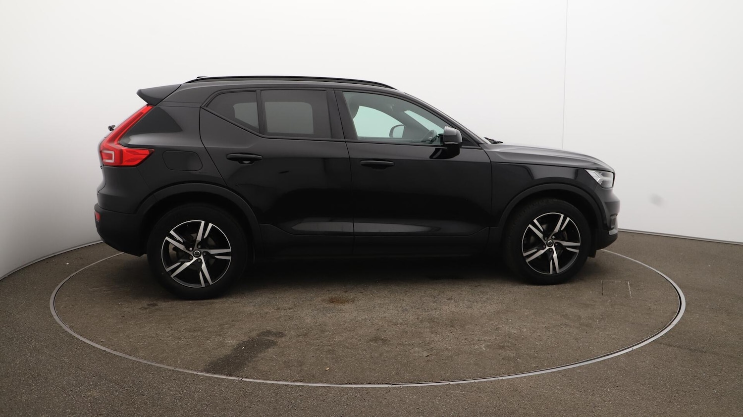 Used Volvo XC40 2021 for sale - 76085225: Photo 50