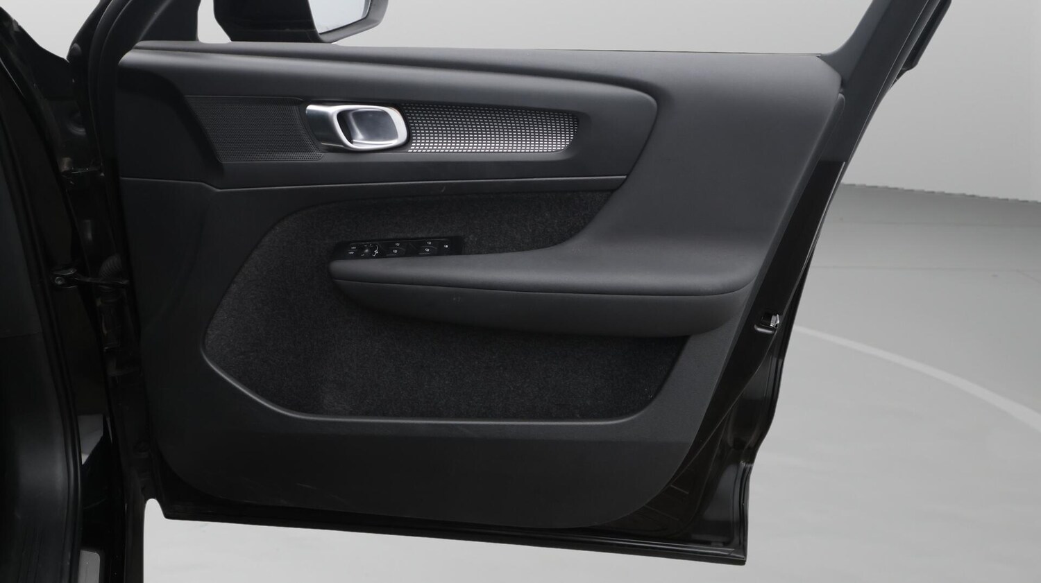 Used Volvo XC40 2021 for sale - 76473071: Photo 16