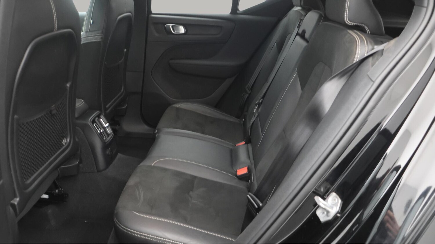 Used Volvo XC40 2021 for sale - 76473071: Photo 17