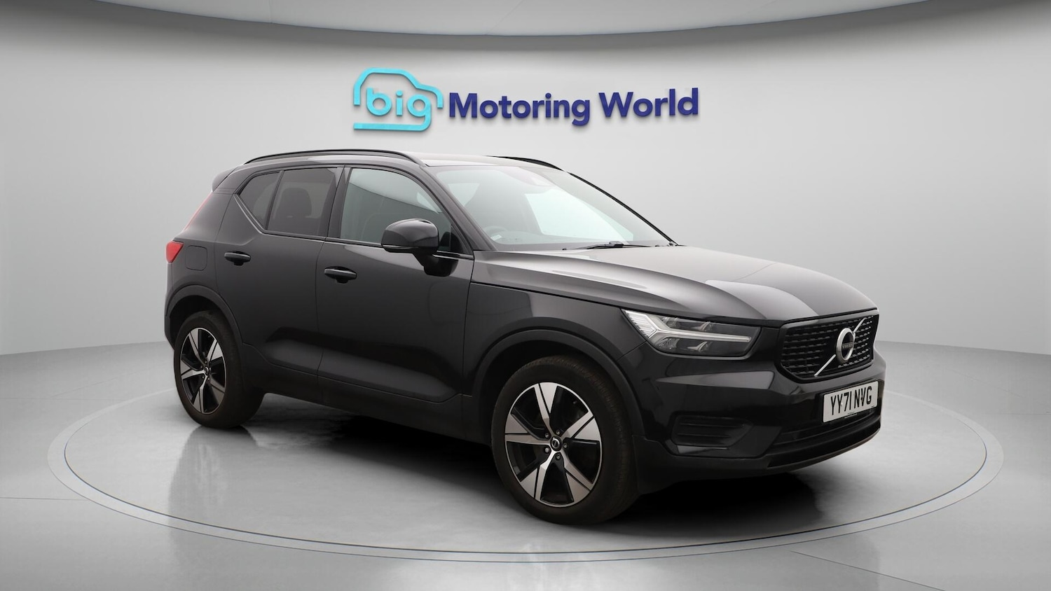 Used Volvo XC40 2021 for sale - 76473071: Photo 2