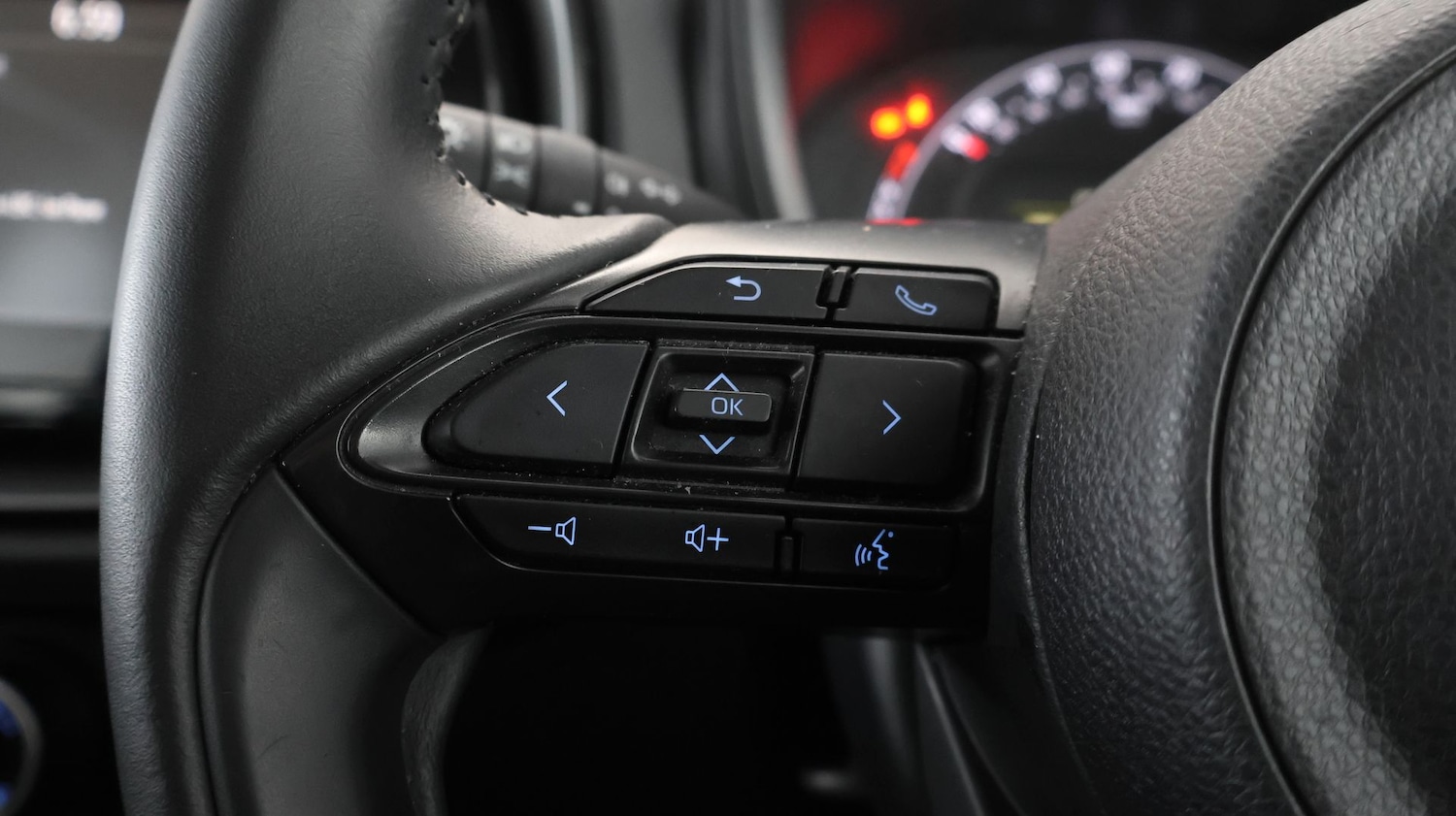 Used Toyota Aygo X 2022 for sale - 78042183: Photo 21