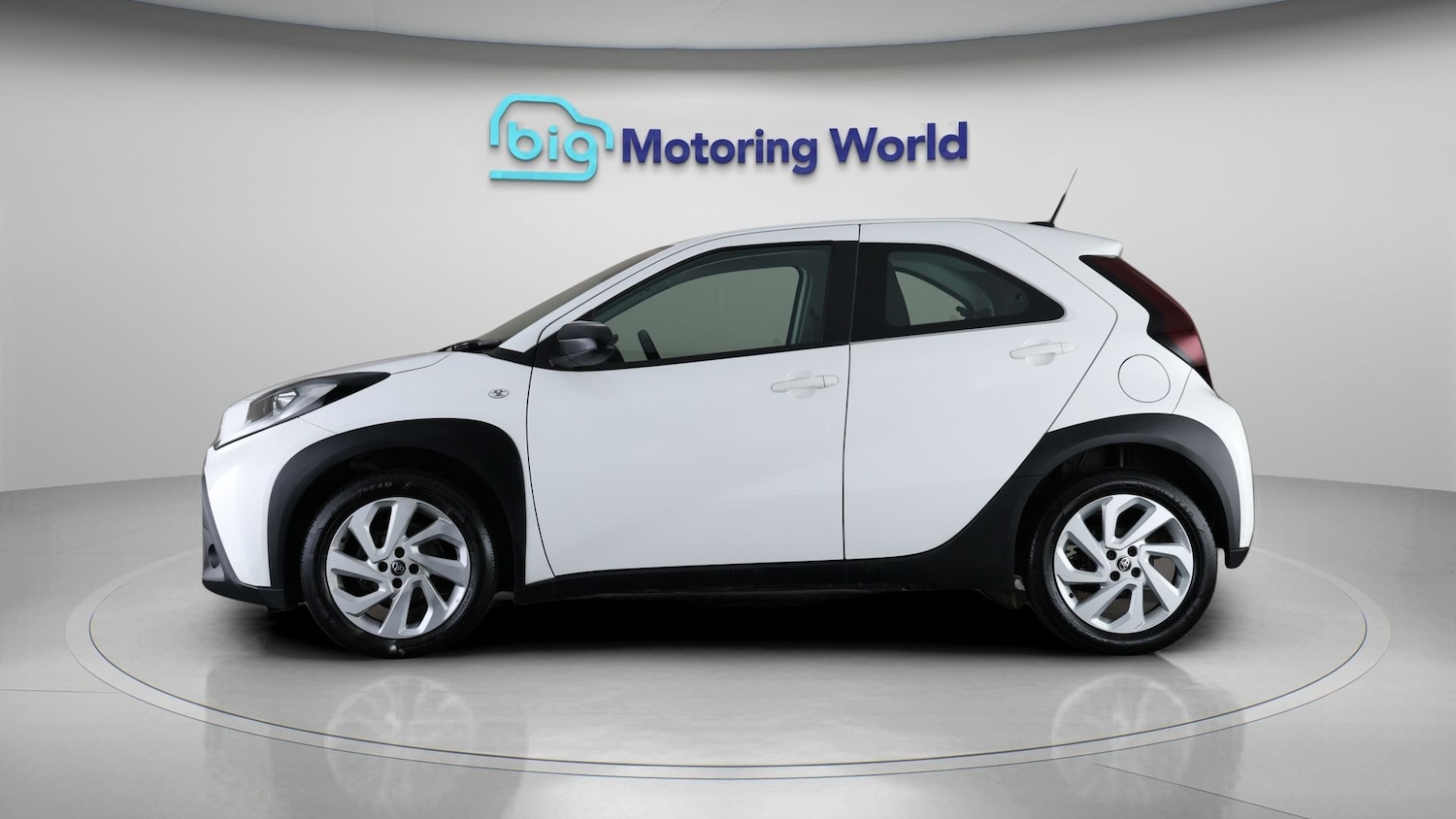 Used Toyota Aygo X 2022 for sale - 78042183: Photo 4