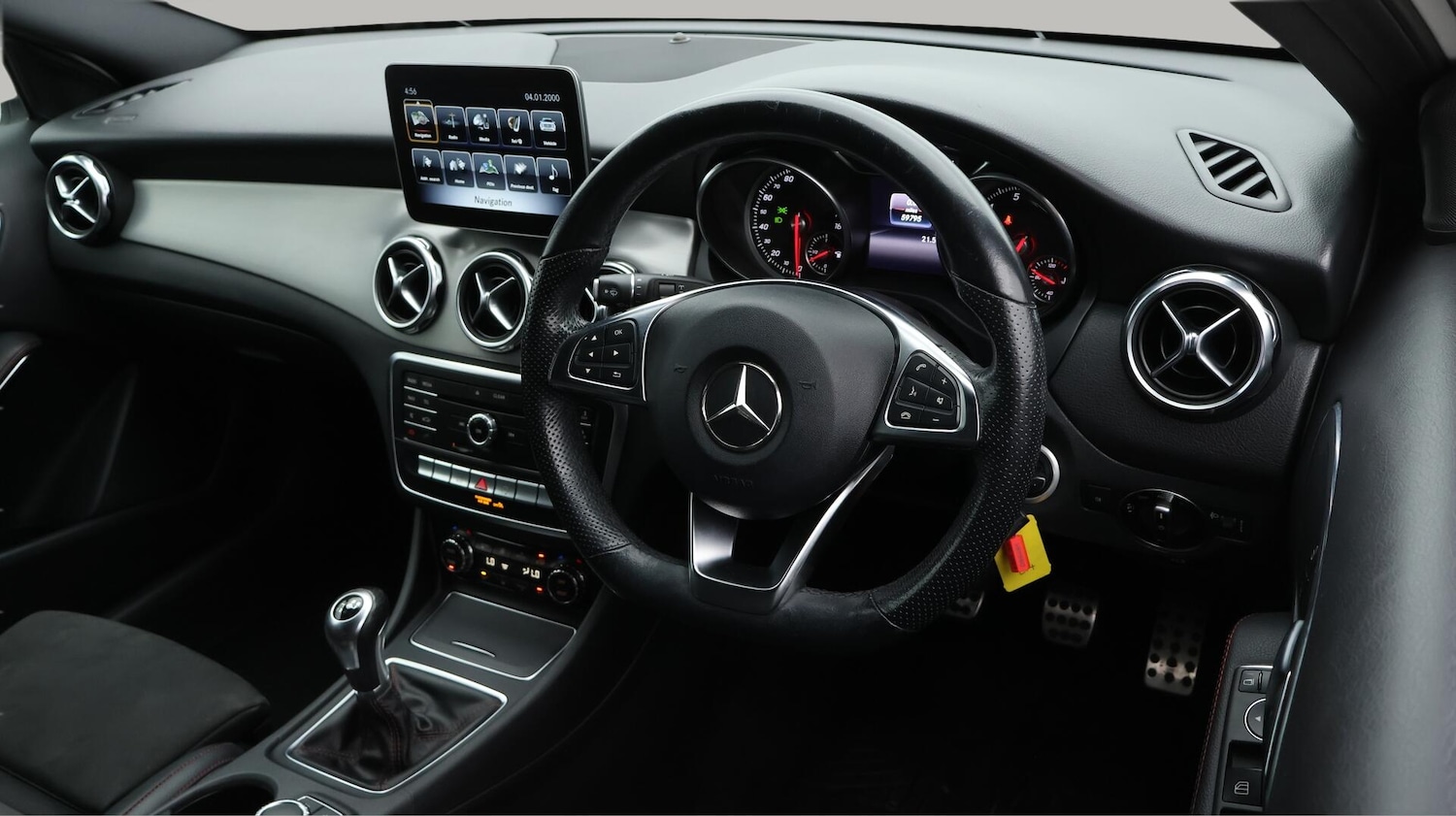 Used Mercedes-Benz GLA 2018 for sale - 76024569: Photo 10