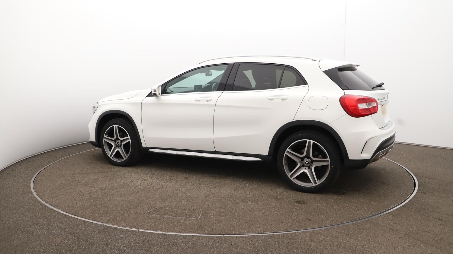 Used Mercedes-Benz GLA 2018 for sale - 76024569: Photo 48