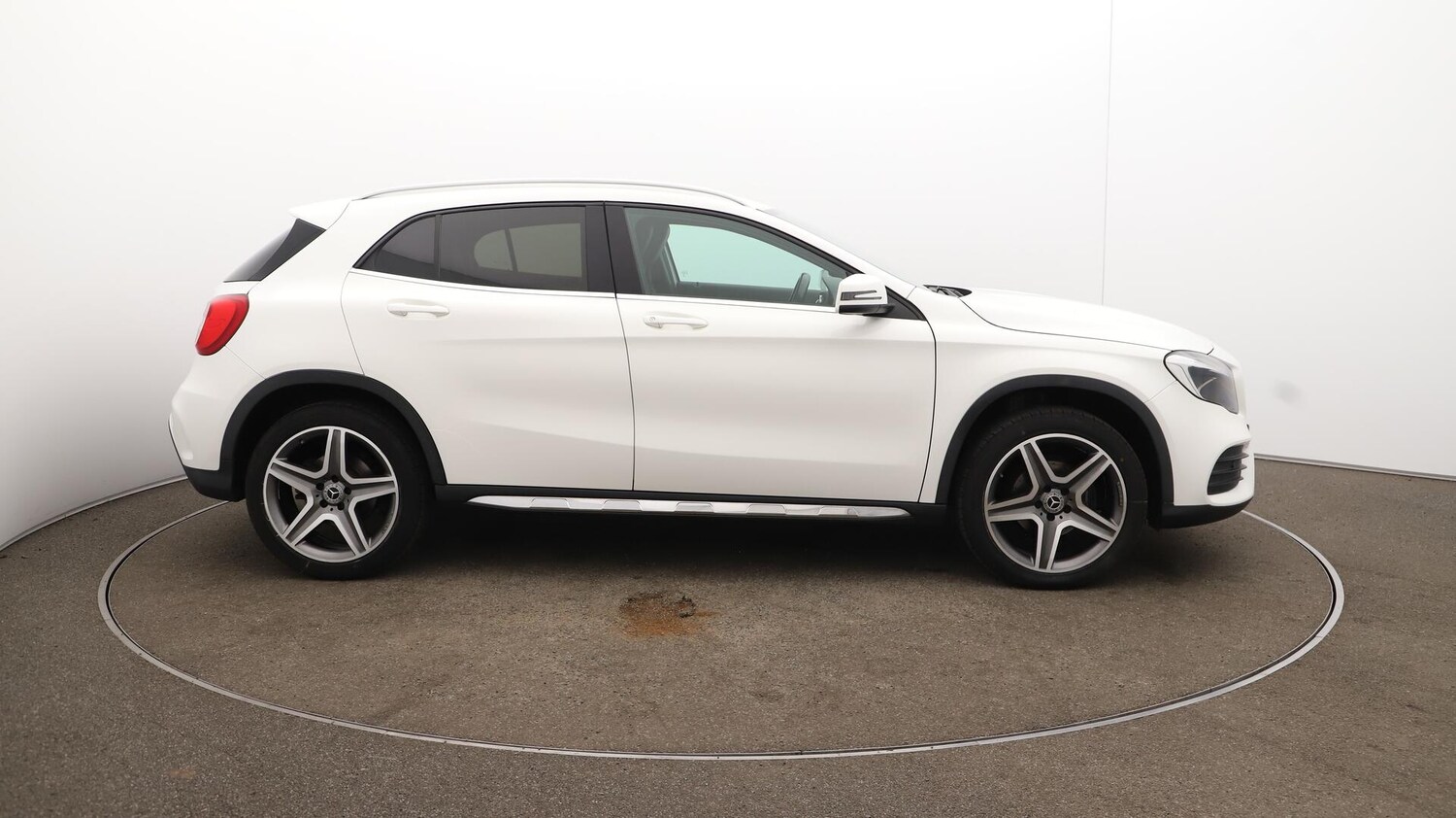 Used Mercedes-Benz GLA 2018 for sale - 76024569: Photo 50