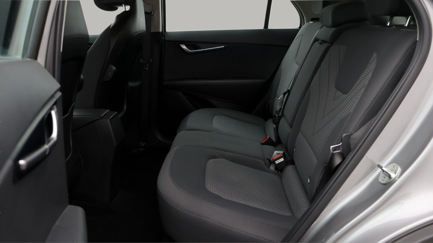 Used Kia Niro 2023 for sale - 77701843: Photo 16