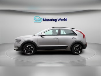 Used Kia Niro 2023 for sale - 77701843: Photo
