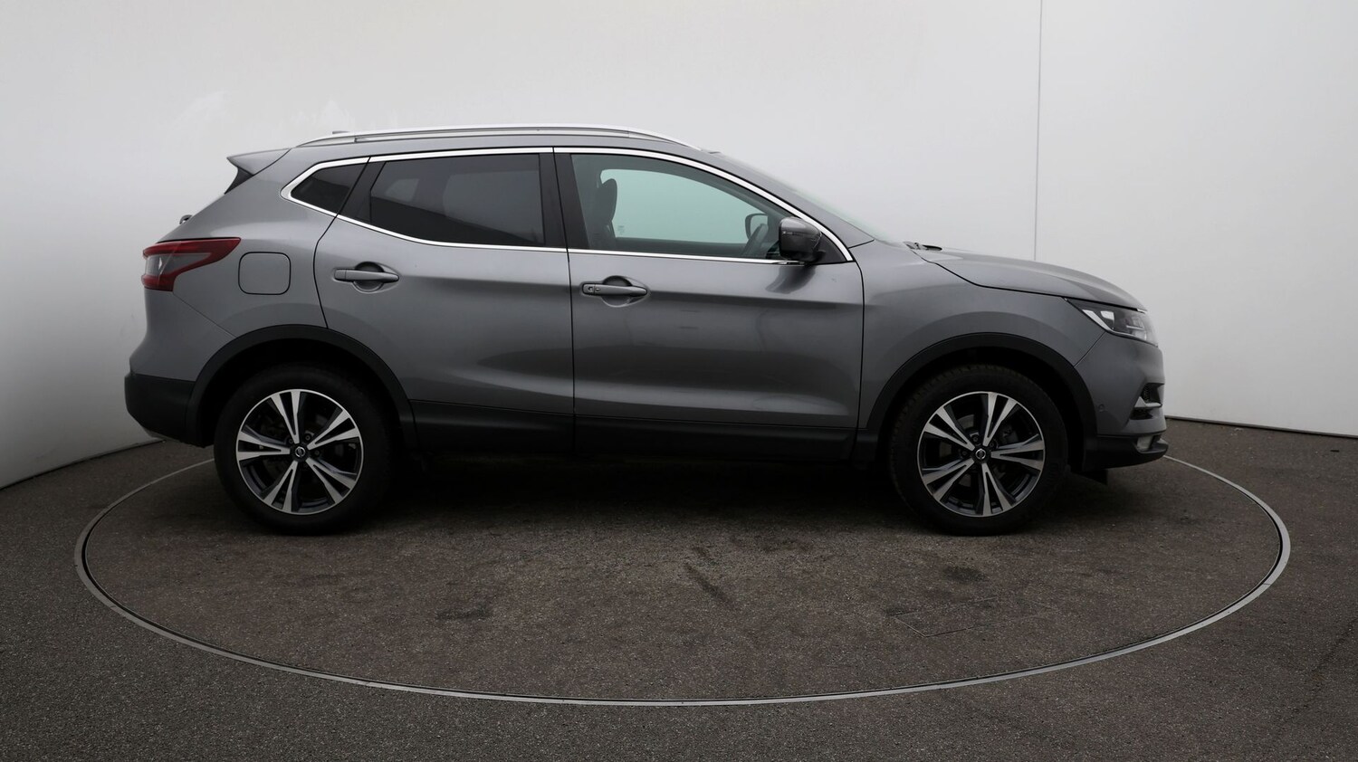 Used Nissan Qashqai for sale - 76810805: Photo 41