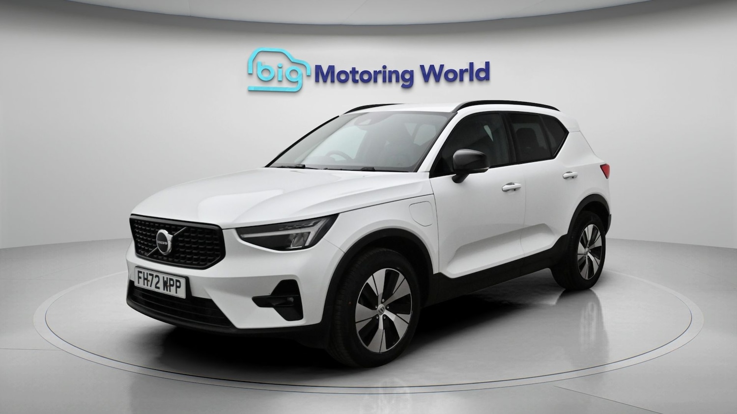 Used Volvo XC40 for sale - 77871844: Photo 3